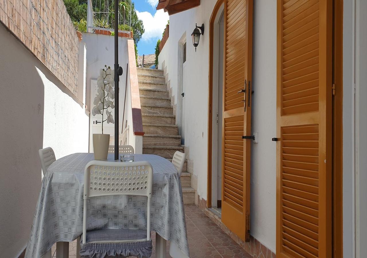 Holiday Apartments Lacco Ameno  ภายนอก รูปภาพ